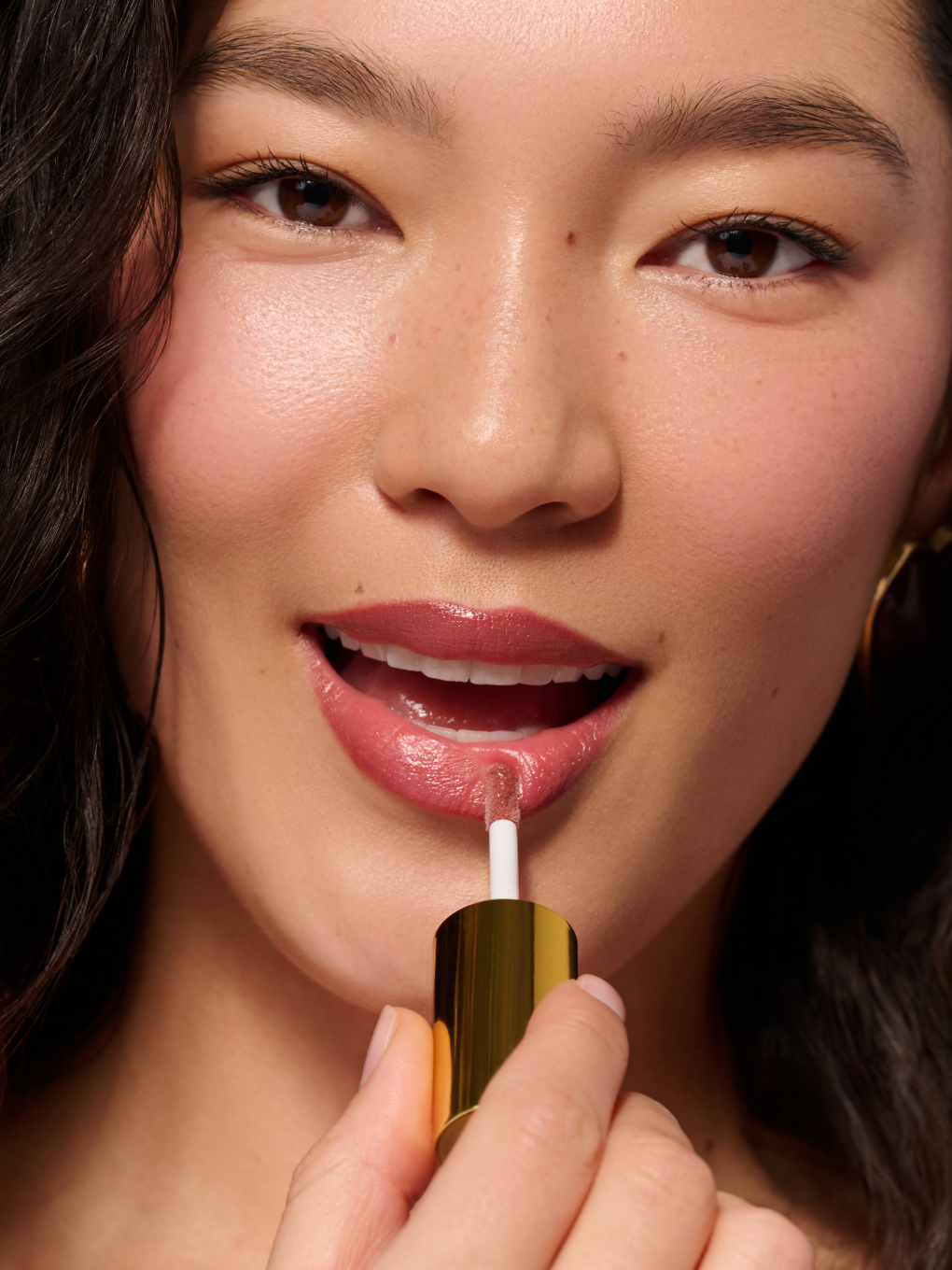 rose reverie color collection -- lip oil model